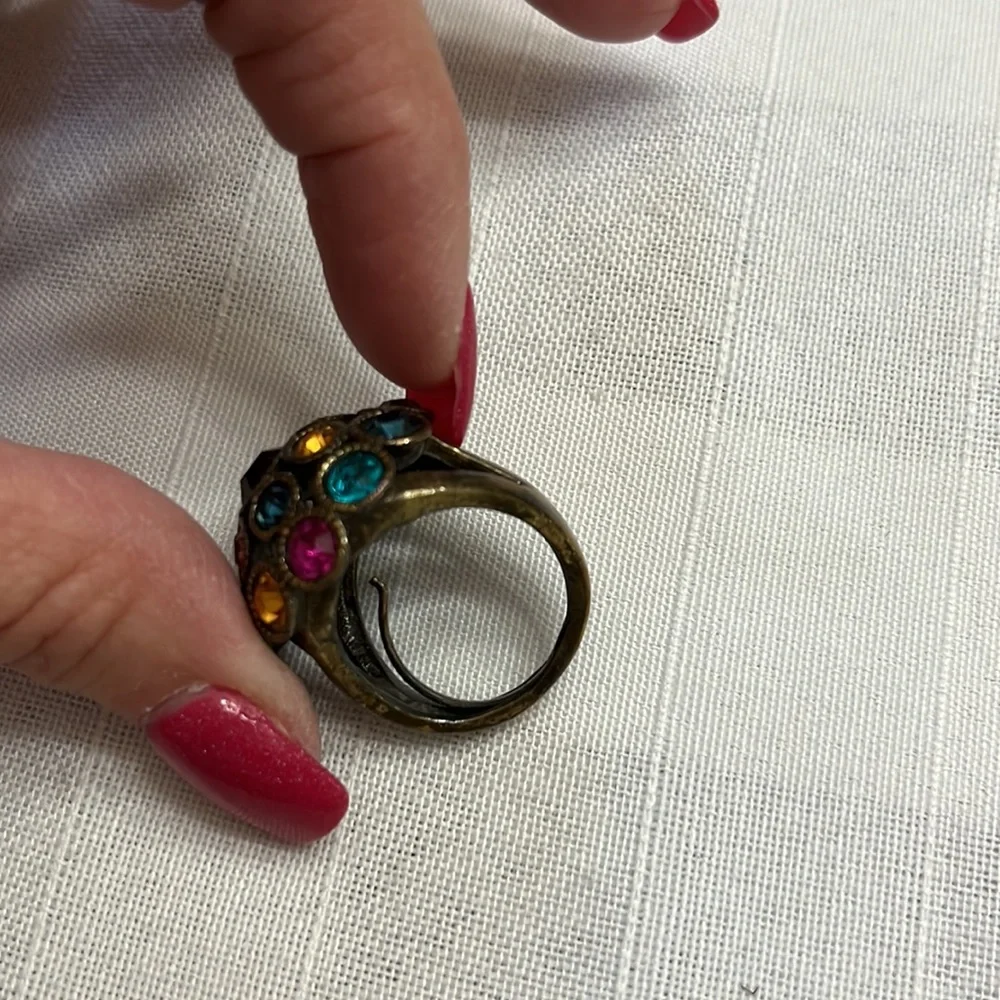 17 stones cluster multicolored statement or cocktail signed ring